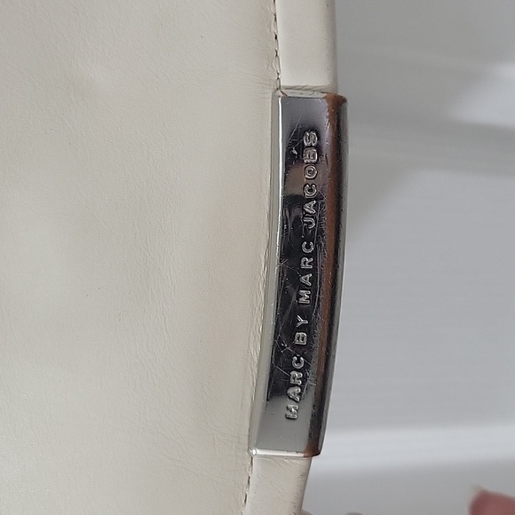 MARC by Marc Jacobs  White/Blue Crossbody - Picture 5 of 16